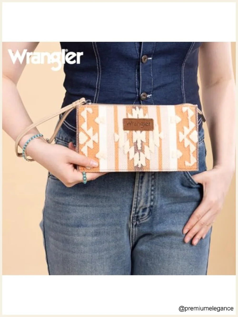 Western Wristlet Clutch Purse with Towel Embroidery Zipper Wrist Strap